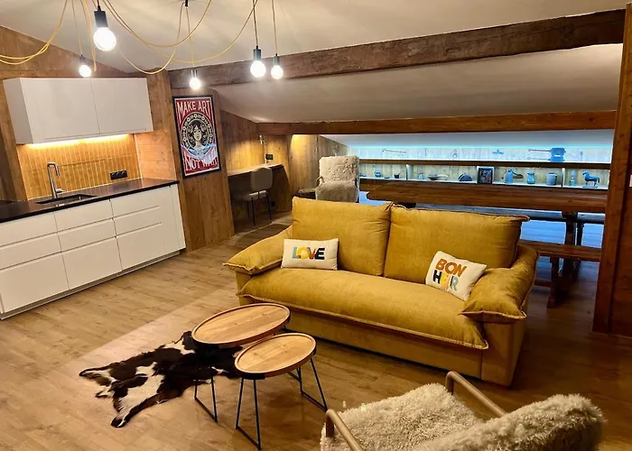 105 M2 Ensoleille Renove Au Pied Des Pistes *